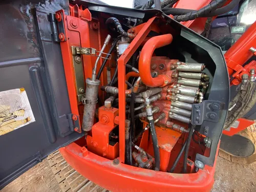 Hitachi Zaxis 75us-a Modelo 2005