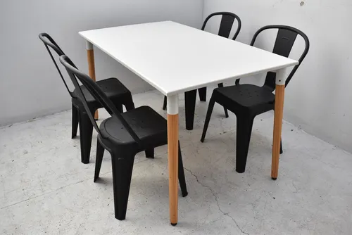 Combo Comedor Silla Tolix + Mesa Eames 1.20 X 80