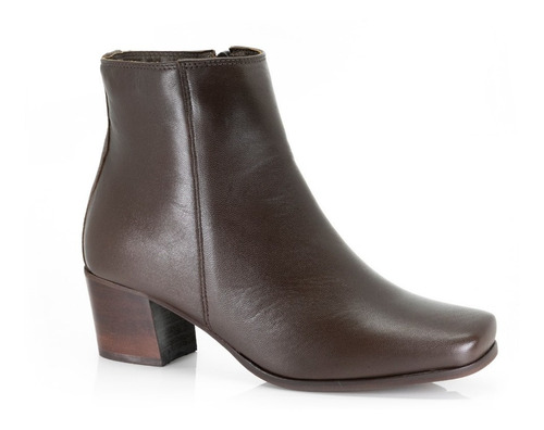 Imagem 1 de 8 de Bota Feminina Bico Quadrado Couro Tamanho Especial Até 43
