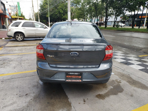 Imagen 7 de 15 de Ford Figo Energy 2021 Gris