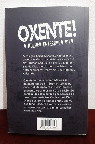 Livro Oxente! A Mulher Enterrada Viva / Toni Brandão
