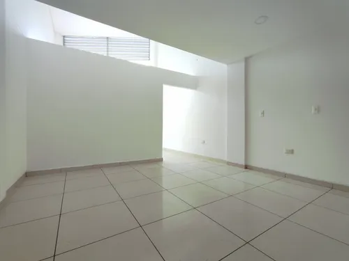 Local En Arriendo En Barrio Blanco. Cod A21085