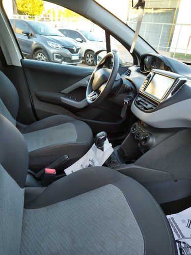 Peugeot 208 1.5 Allure Touchscreen 2015