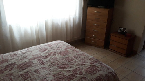 Imagen 8 de 14 de Departamento Tipo Casa En Venta Cond En Lanus Este