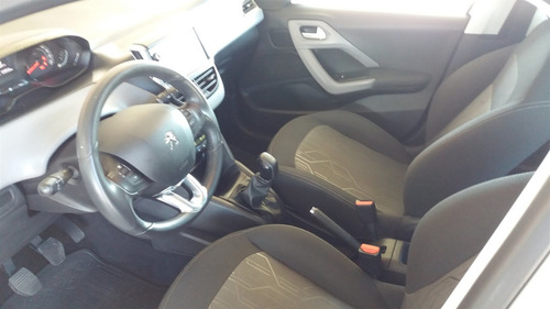 Peugeot 208 1.2 Active Pack 12v Flex 4p Manual