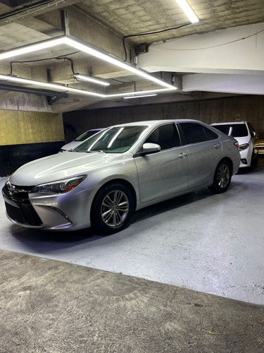 Toyota Camry 2015