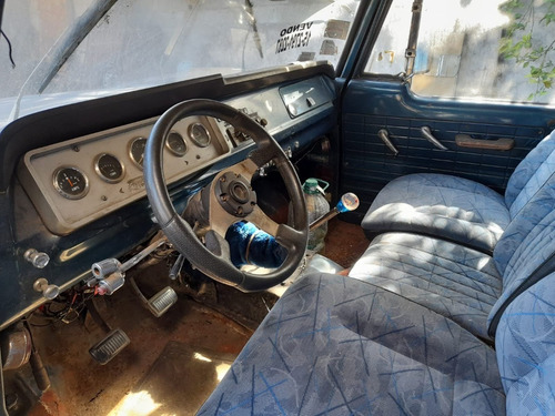 Dodge 200 Perkin 4 Diesel Modelo 77