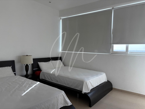 Departamento En Venta Con O Sin Muebles En Isola, Cancún