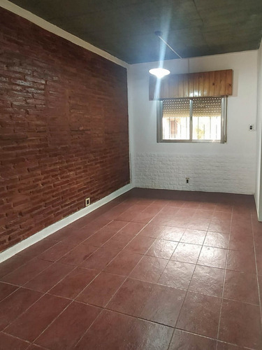 Imagen 9 de 10 de Venta De Excelente Departamento En Ezeiza
