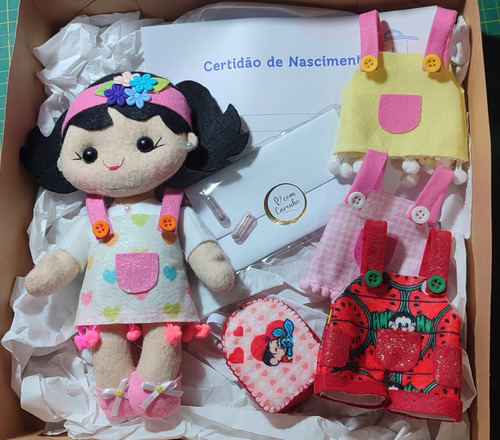 Kit Boneca Maria Com Roupas No Jardim Das Fadas Lúdico