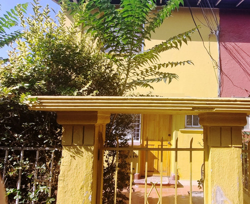 Casa Habitación 2 Pisos, Cercana A Metro Ñuble