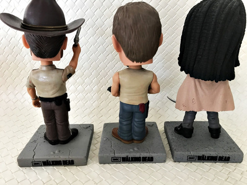 The Walking Dead Figuras De Rick Daryl Y Michone - Ring Raje
