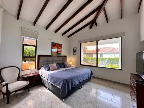 Casa Campestre En Venta En La Mesa. Cod V1460