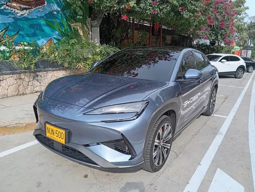 BYD Sealion 7