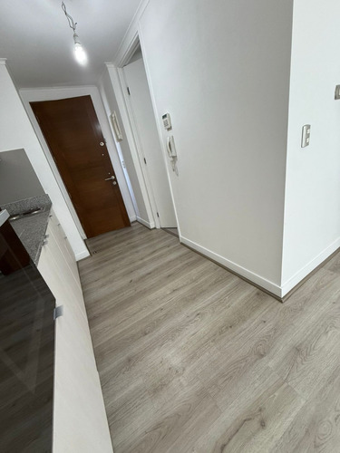 Homestudio En Arriendo, Amalia Errazuriz 956, Independencia