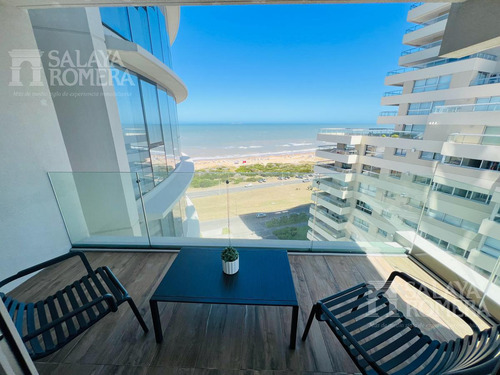 Venta : Apartamento 2 Dormitorios Torre Trump Playa Brava Punta Del Este
