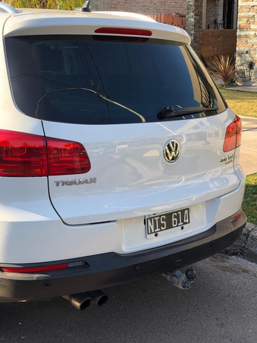 Imagen 9 de 10 de Volkswagen Tiguan 2013 2.0 Premium Tsi 200cv Tiptronic