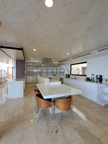 Villa En Alquiler