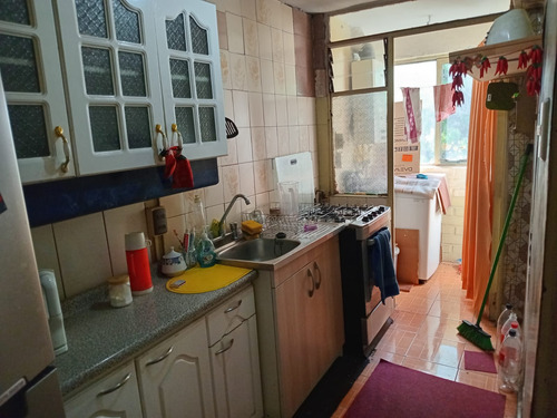 Departamento En Tradicional Barrio De Lo Prado