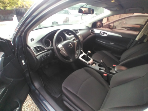 Imagen 4 de 10 de Nissan Sentra Advance Mt Año 2014