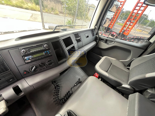Vw 24.280 Constellation 2022 6x2 Caminhão Trucado