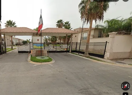 Casa Ubicada En Colonia Residencial Senderos. Torreón Coahuila. Con 2 Recamaras Y 104m2. Muy Cerca De Costco Torreón.