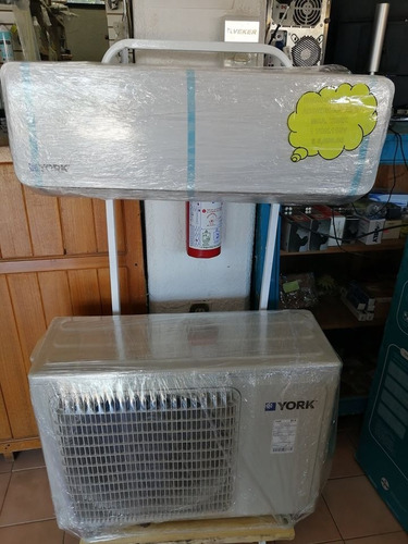 Minisplit York 1 Ton 12,000 Btus S/f 220v R410