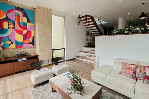 Casa En Venta En La Calera. Cod V7479