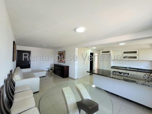 Estefani Salon Vende Hermoso Apartamento En Ciudad Roca-lara-25-14104