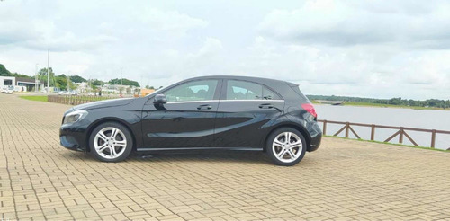 Imagem 3 de 14 de Mercedes-benz Classe A 2015 1.6 Urban Turbo 5p
