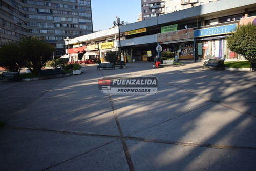 Imagen 1 de 9 de Local Comercial En Venta En Providencia
