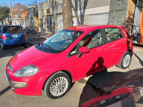 Imagen 1 de 10 de Fiat Punto Essence 1.6 16v