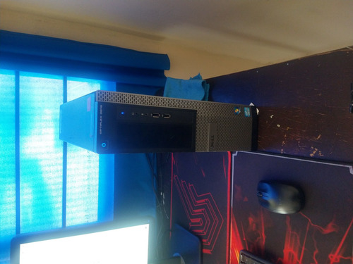 Computadora De Escritorio Dell (Usado)