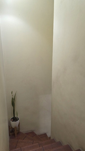 Triplex En Venta 3 Ambientes Con Cochera,isidro Casanova.