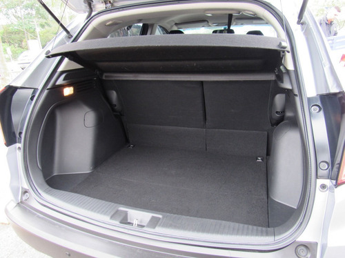 Imagem 8 de 15 de Honda Hr-v 1.8 16v Lx