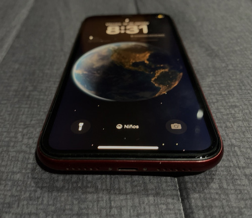 iPhone XR 64gb Rojo | Sólo At&t | Con Detalle En La Parte Trasera (Usado)