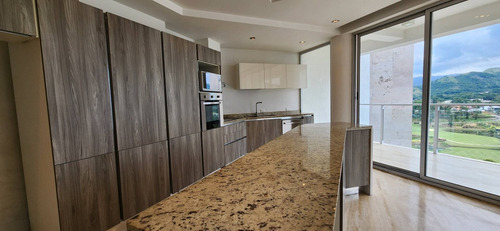 Alquiler Apartamento En Terrazas Del Country.