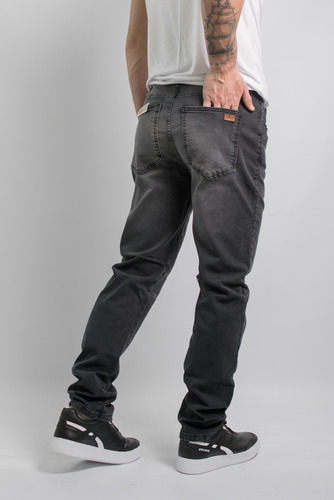 Jean Hombre Bross Pantalón Regular Fit Elastizado Localizado