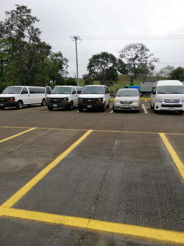 Renta De Camionetas 7, 12 Y 15 Pasajeros Cdmx