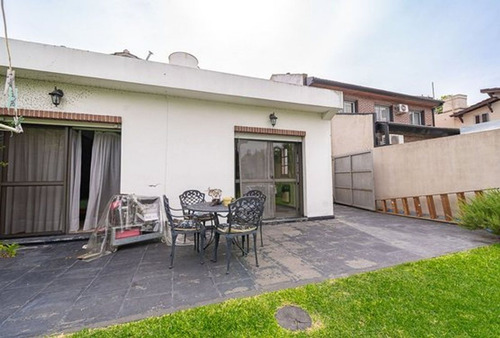 Venta Casa Lote Propio Haedo Jardin Apto Credito