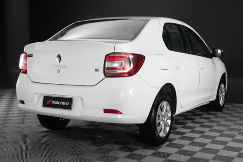 Imagen 3 de 25 de Renault Logan Expression - Motorland Permuto / Financio