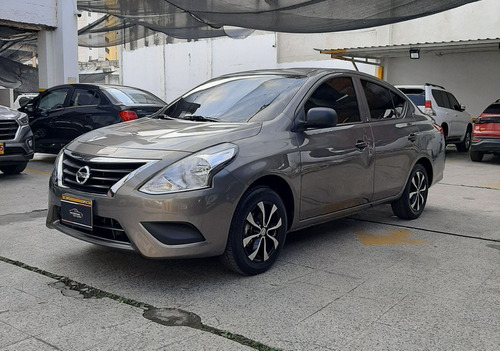 Nissan Versa 1.6 Drive