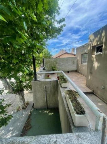 Casa En Venta - 2 Dormitorios 2 Baños - 250mts2 - Mar Del Plata