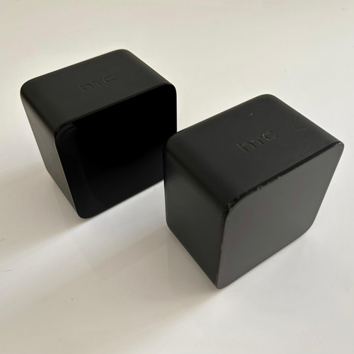 Kit Com 2 Base Stations Htc Vive 1.0 Para Realidade Virtual Preto (Usado)