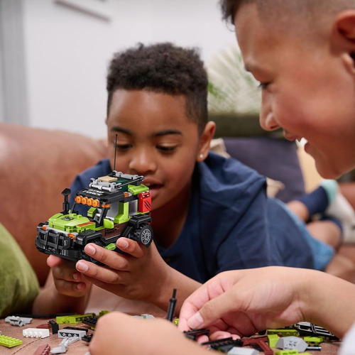 Bloco De Montar Max Dino Adventure Velociraptor 252pçs Zuru