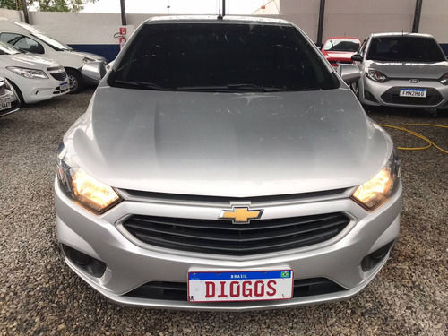 Imagem 2 de 15 de Chevrolet Onix 1.4 Mpfi Lt 8v Flex 4p Manual