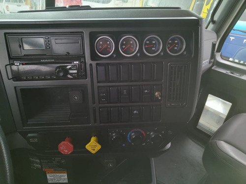 Imagen 11 de 14 de Tracto Camion Mack Anthem, 2020, Seminuevo, Mecanico