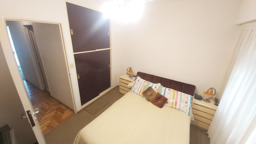 Imagen 11 de 22 de 4 Ambientes C/dependencia Frente Balcon 2 Baños Lavadero