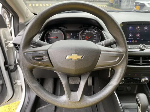 Chevrolet Onix 1.0 Lt
