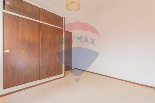 Imagen 7 de 13 de Ph 2 Ambientes Planta Baja Con Patio Villa Luro